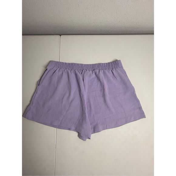 Iris Women’s Lavender Shorts Elastic Back Pockets Size L See Description - Picture 8 of 9